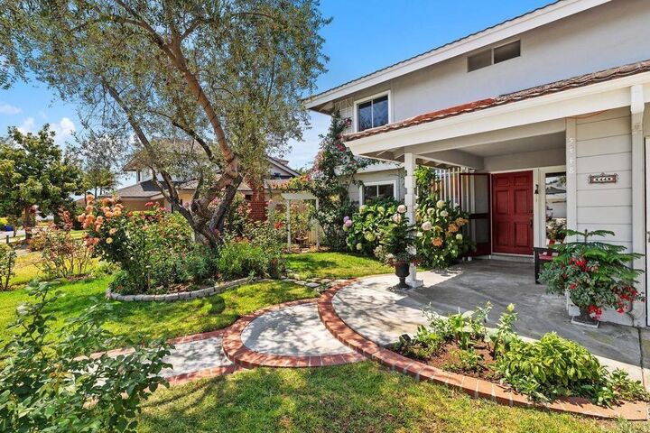 5448 Noah Way  San Diego CA 92117 photo