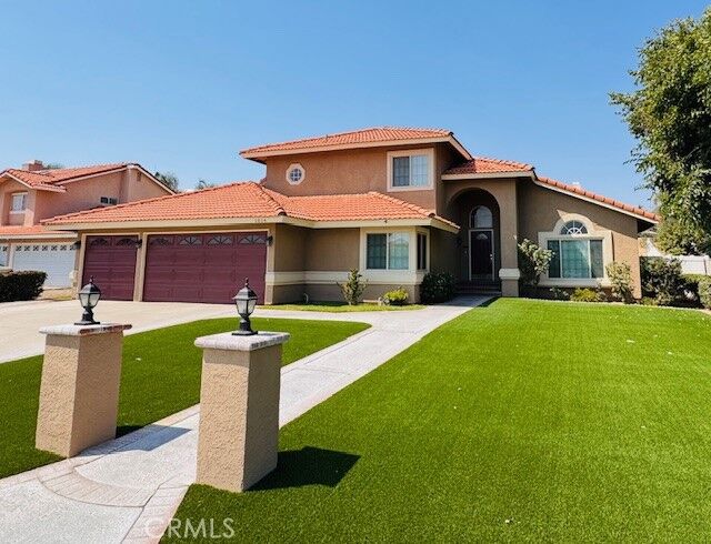 Property Photo:  1014 W Jackson Street  CA 92376 