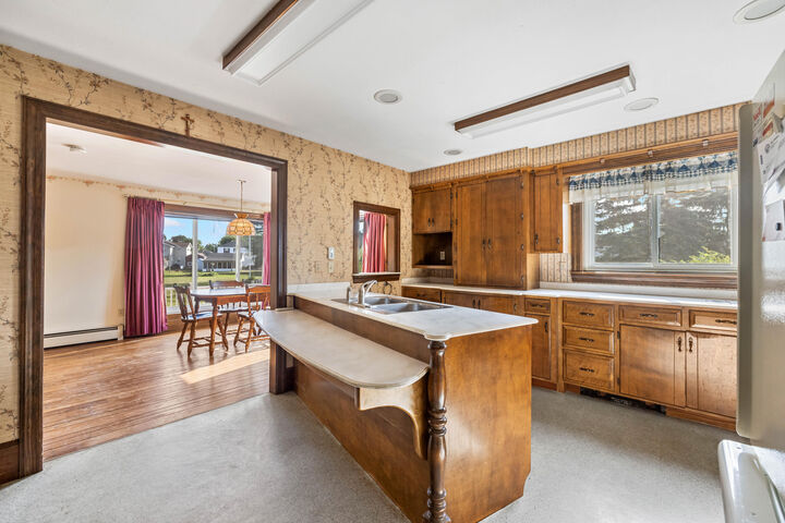 Property Photo:  177 Hill Street  ME 04072 