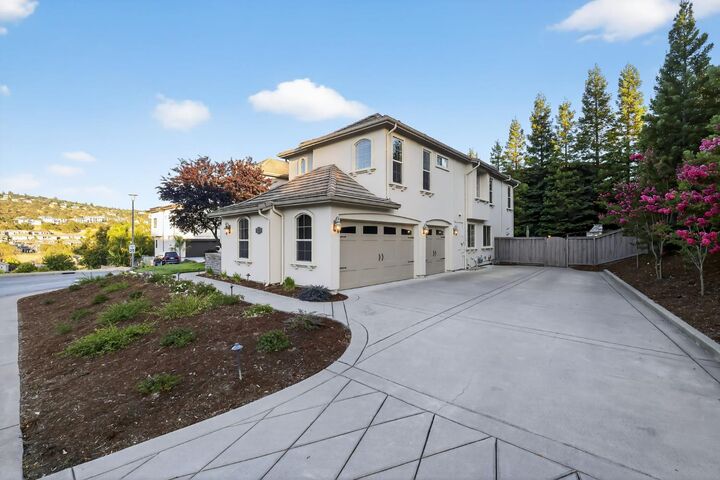 708 Misty Ridge Circle  Folsom CA 95630 photo