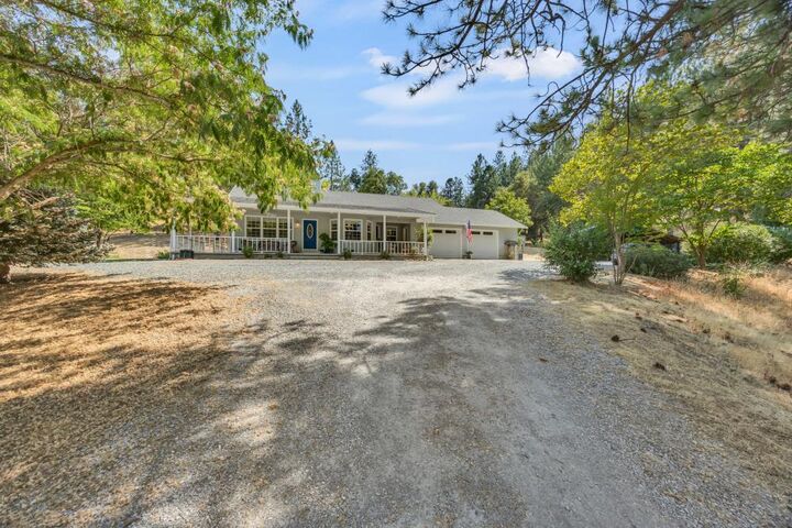 Property Photo: 7200 Fairplay Road CA 95684