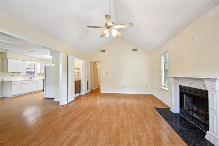 Property Photo:  1012 W 16th Avenue  LA 70433 