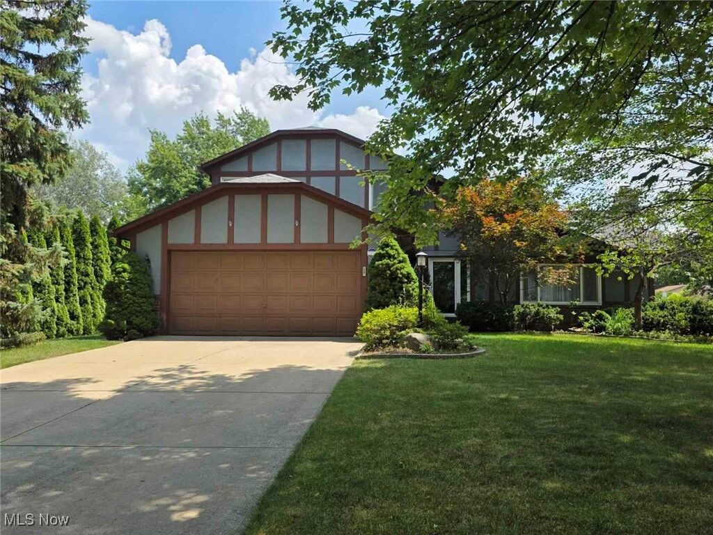 Property Photo:  6771 Wood Creek Drive  OH 44130 