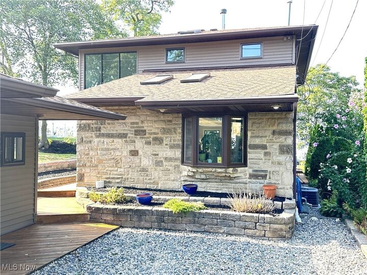 4419 E Lake Road  Sheffield Village OH 44054 photo