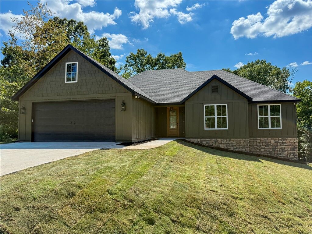 Property Photo: 23 Langholm Lane AR 72715