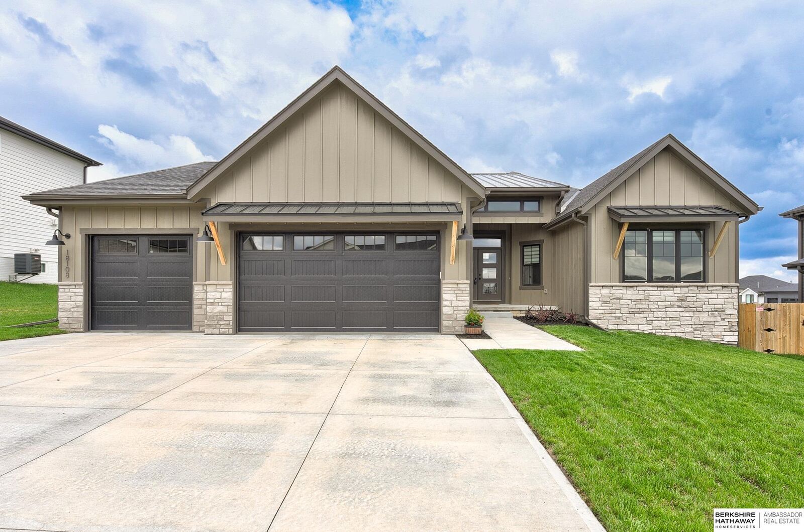 Property Photo:  18108 Locust Street  NE 68022