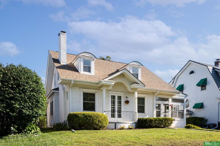 Property Photo:  5014 Nicholas Street  NE 68132 
