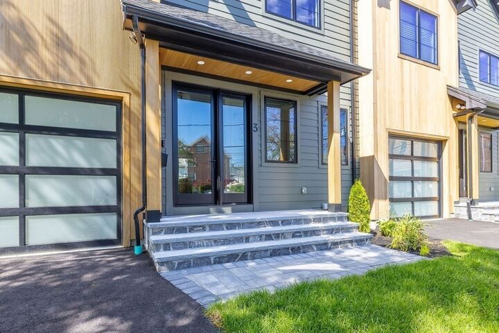 Property Photo:  3 Ashmont Ave 3  MA 02458 