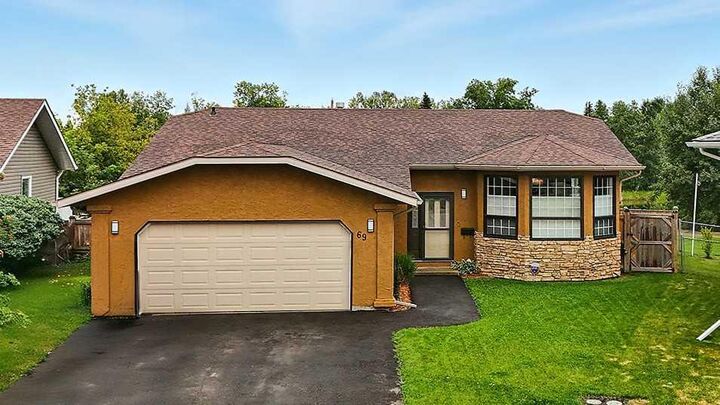 69 Bruns Crescent  Lacombe AB T4L 1P2 photo