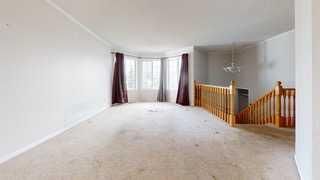 Property Photo:  122 Galt Place  AB T9K 2L5 