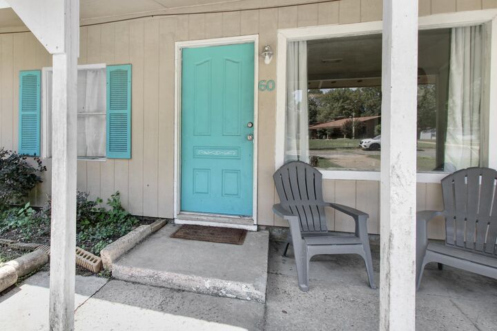 Property Photo:  60 Francis Ave.  LA 71446 