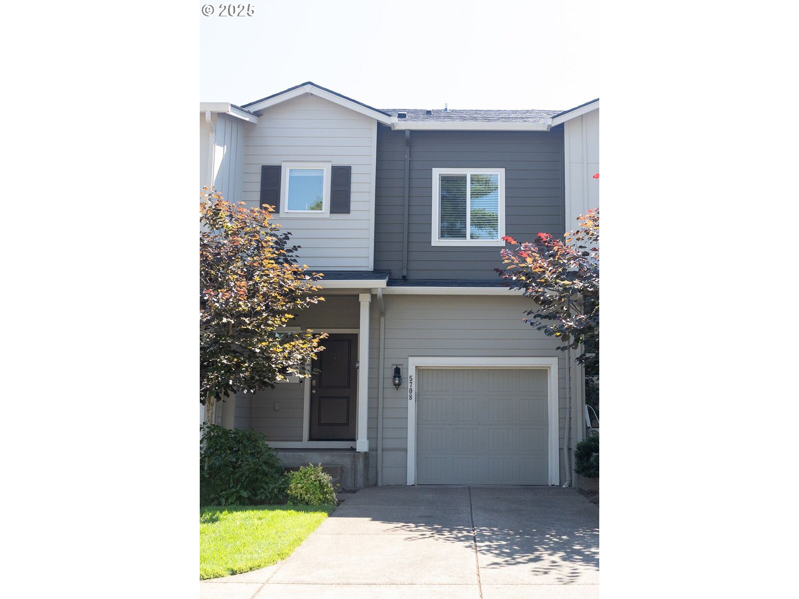 Property Photo:  5708 S Joynak St  OR 97306 