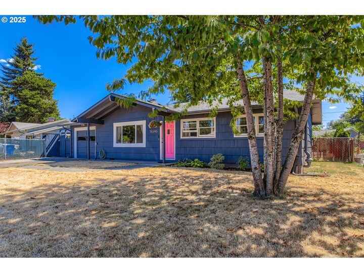 Property Photo:  16646 SE Ankeny St  OR 97233 