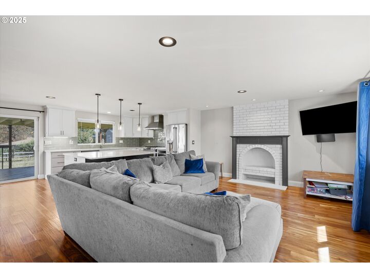 Property Photo:  8505 SE 93rd Ct  OR 97266 