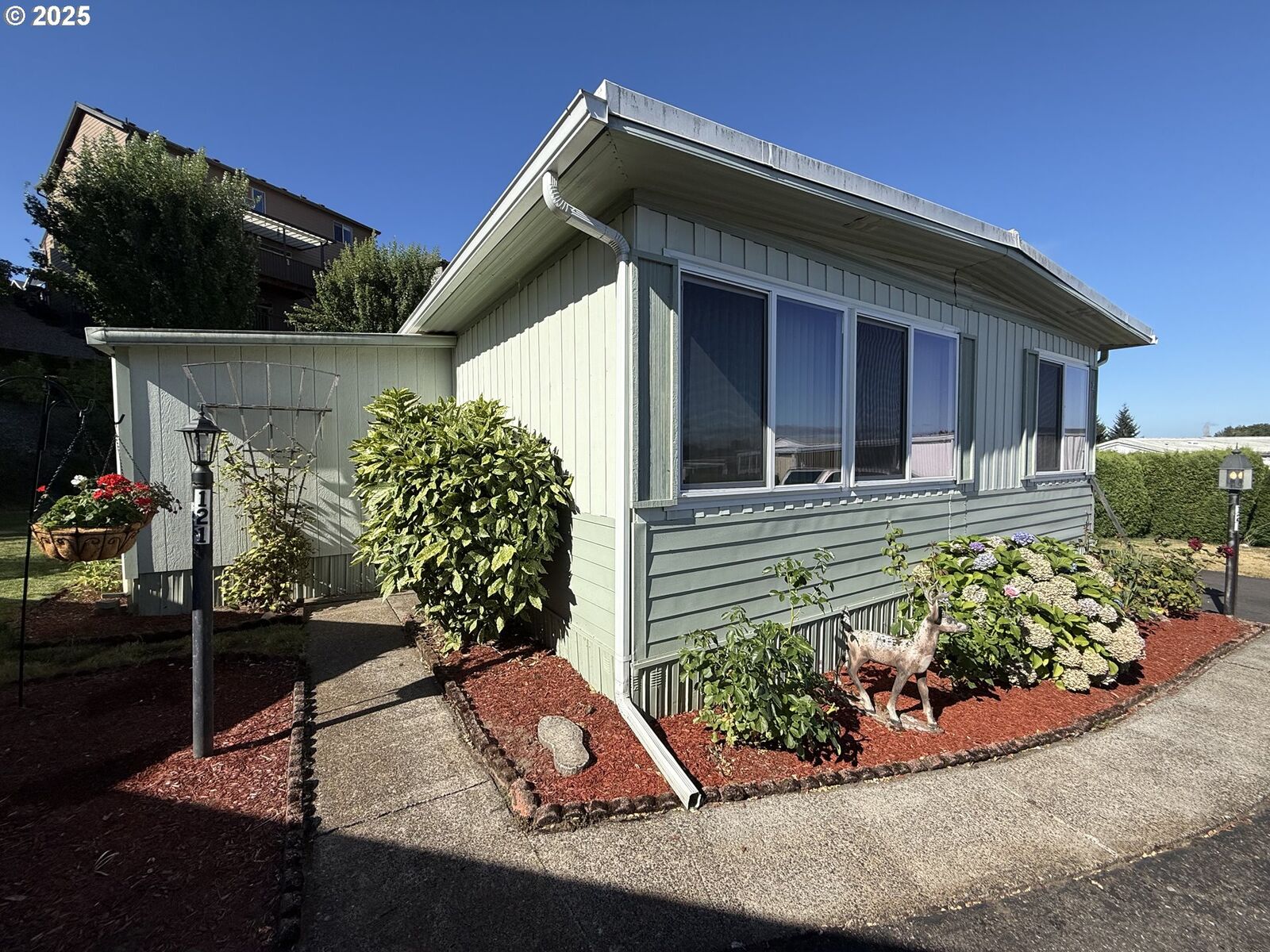 Property Photo:  1709 NE 78th St  WA 98665 
