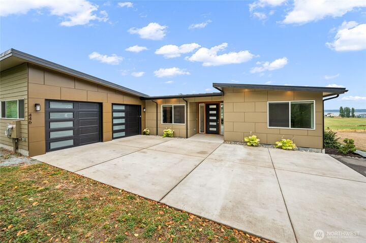 Property Photo:  446  Lehman Drive  WA 98282