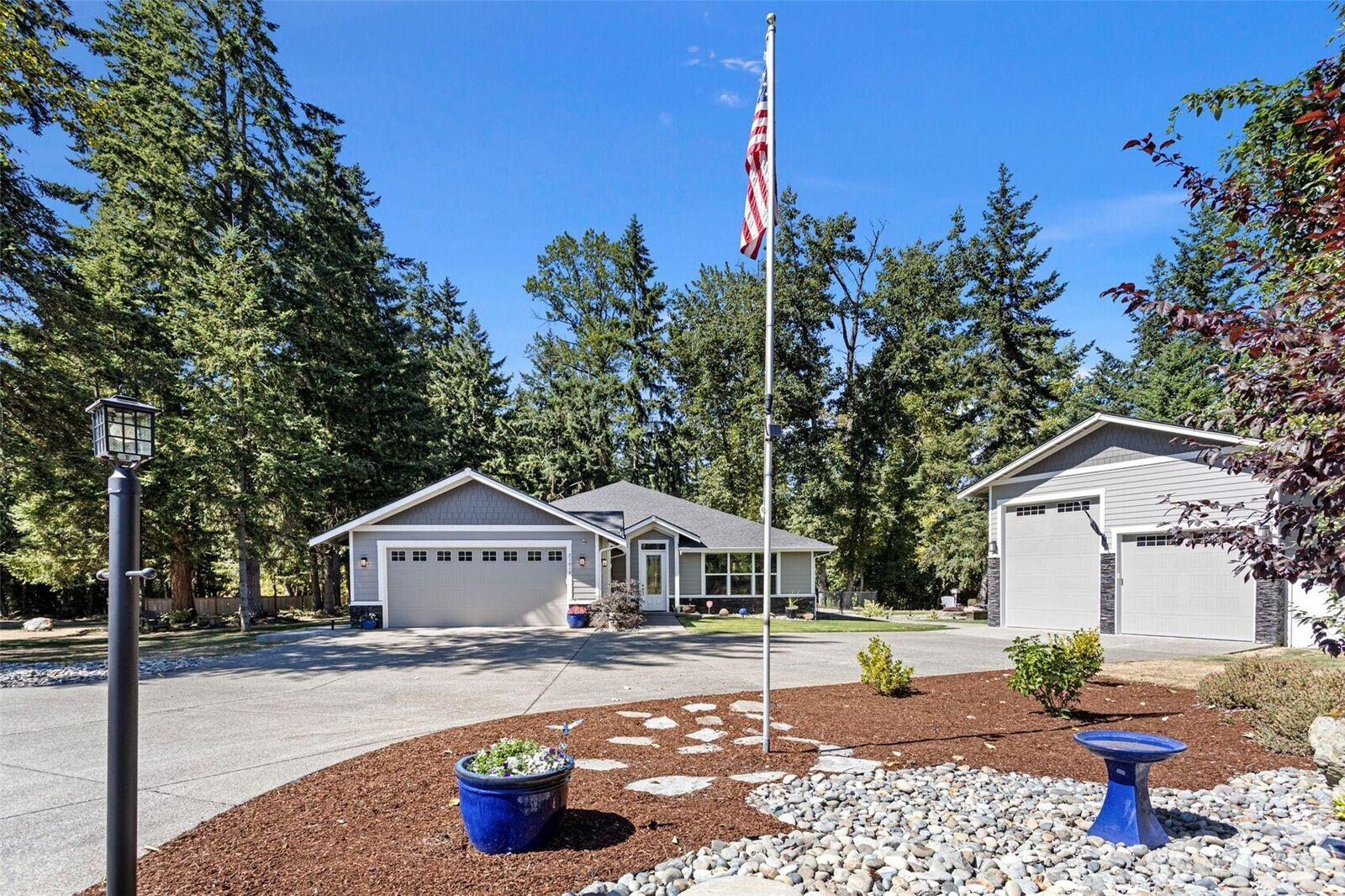 Property Photo:  21010  Meridian Avenue E  WA 98338 