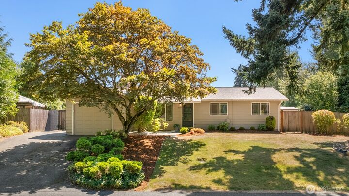 1604  153rd Street SW  Lynnwood WA 98087 photo