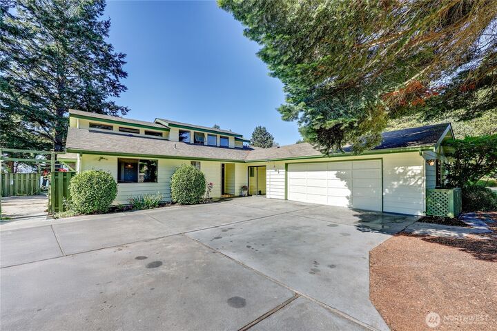 Property Photo: 56 Bayview Lane WA 98368