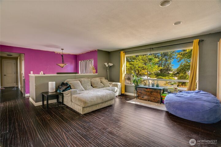 Property Photo:  15904  56th Avenue Ct E  WA 98375 