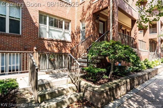 138 Tiffany Lane  Royal Oak MI 48067 photo