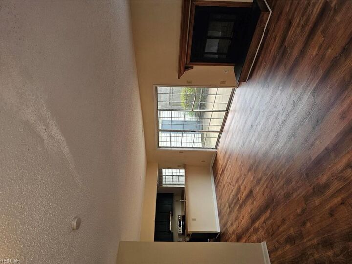 Property Photo: 652 Oleander Cir VA 23464