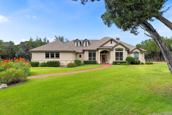 Property Photo: 2956 Rio Cordillera TX 78006