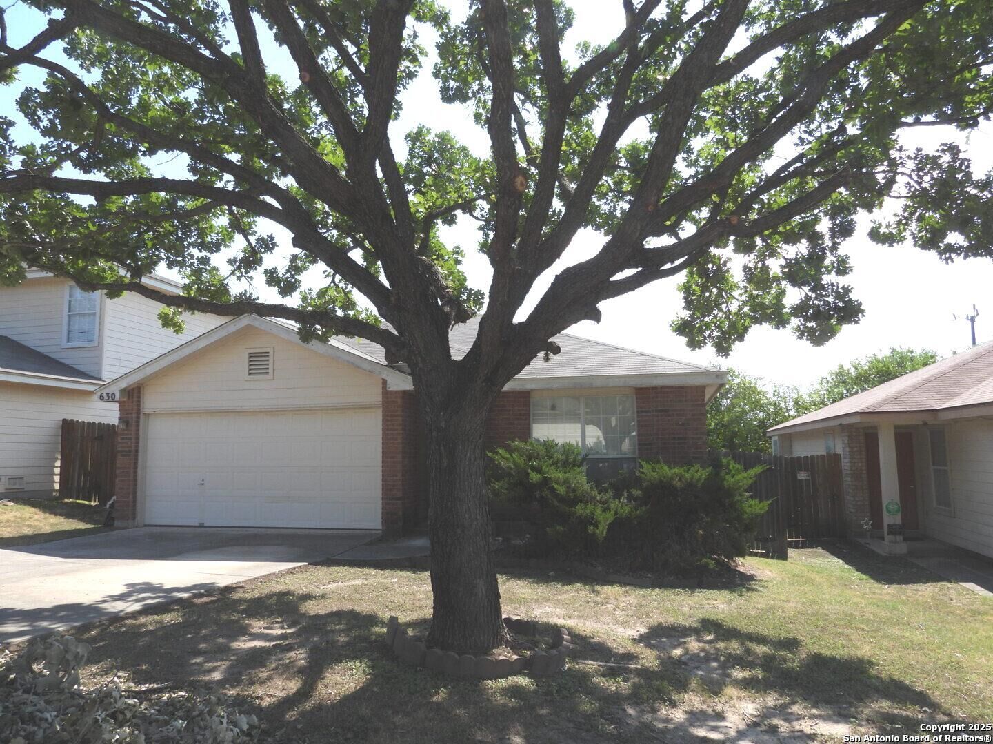 Property Photo: 630 Leopard TX 78251