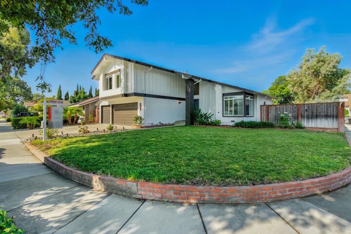 Property Photo: 5077 Gazania Drive CA 95111