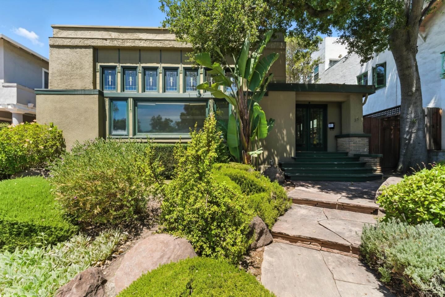 Property Photo: 35 Hawthorne Way CA 95110