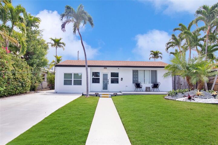 7517 Hispanola  North Bay Village FL 33141 photo
