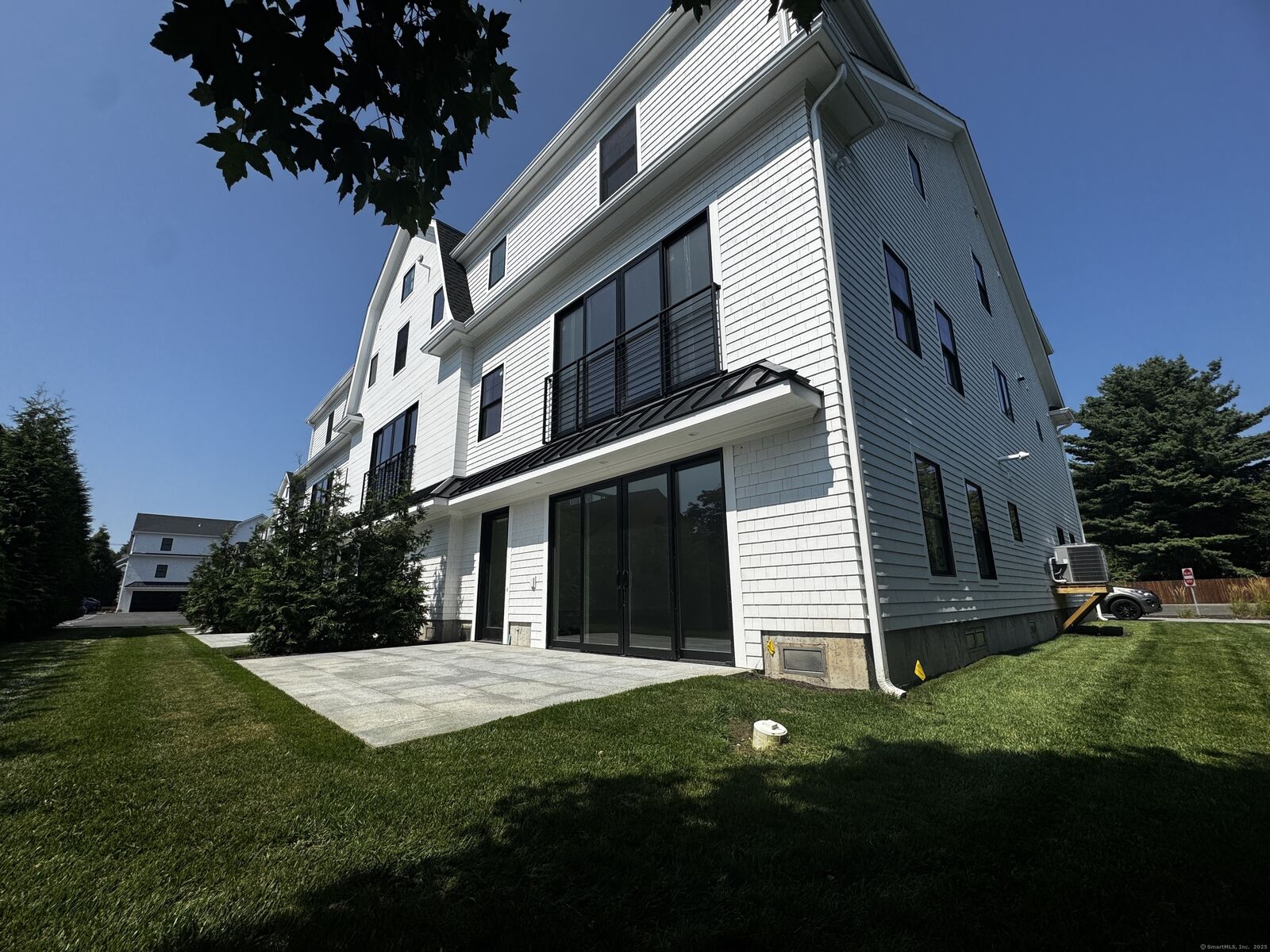 Property Photo:  345 Reef Road C9  CT 06824 