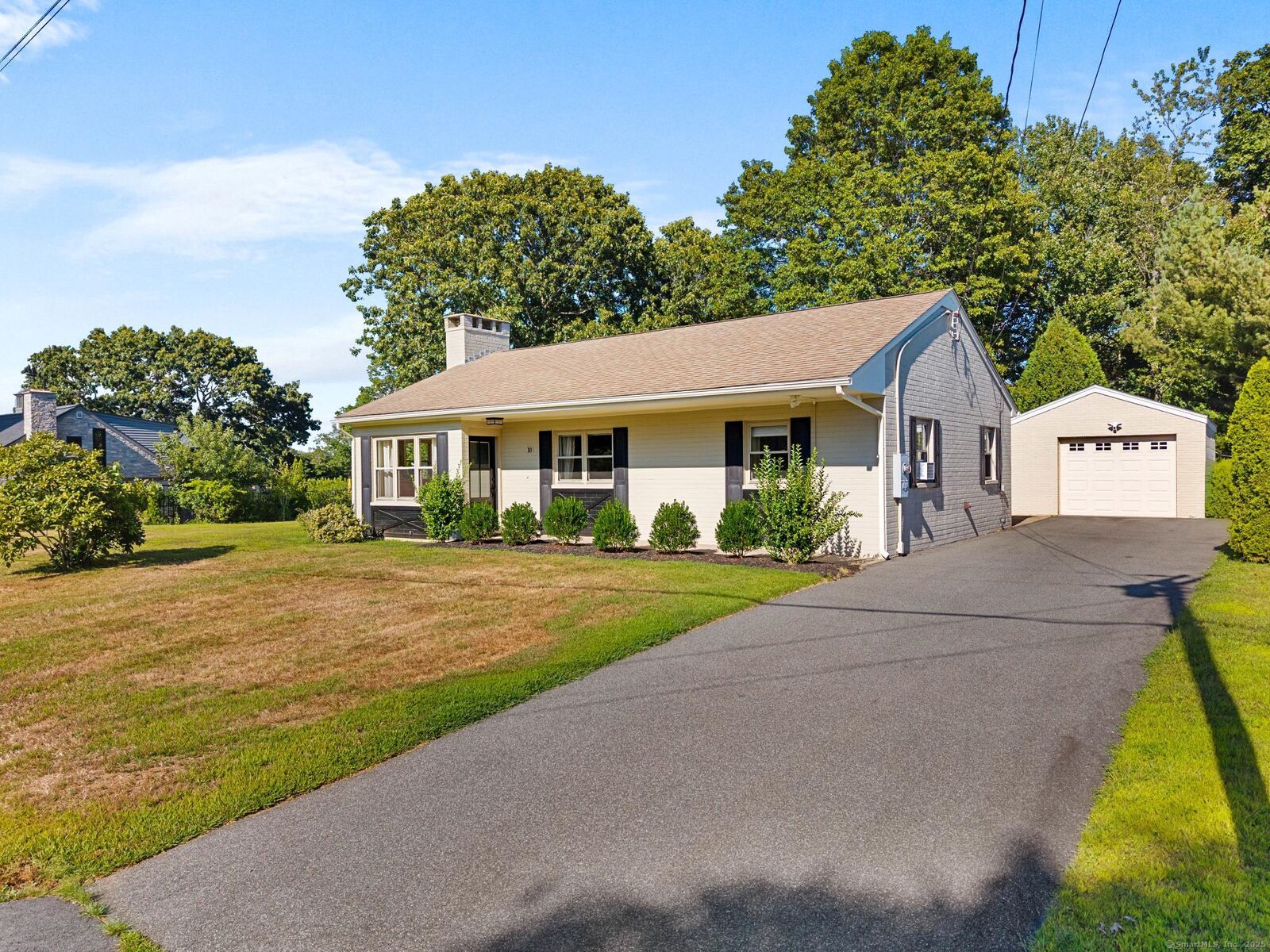 Property Photo: 10 West View Road CT 06475