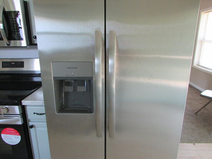 Property Photo: 111 E Daleview Circle MO 65714