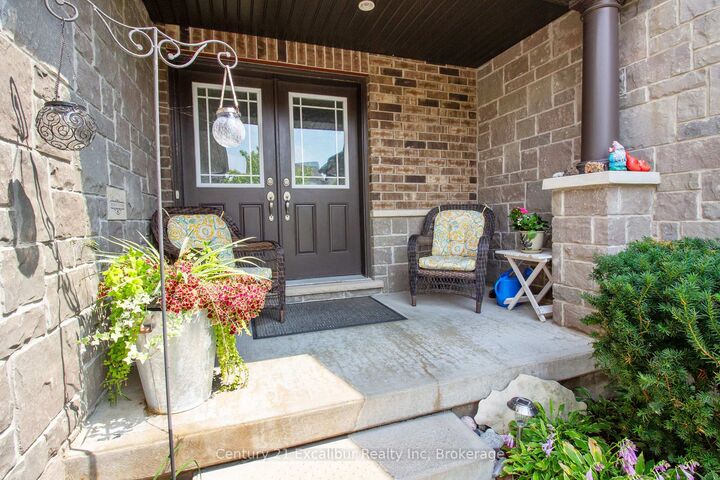Photo de la propriété:  64 Aberdeen Street 64A  ON N1M 0C1 