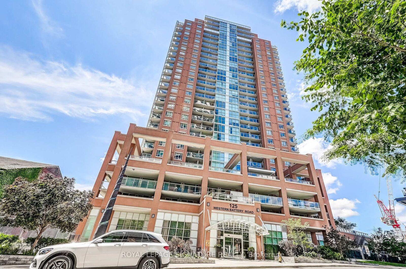 Property Photo: 125 Western Battery Road 210 ON M6K 3R8