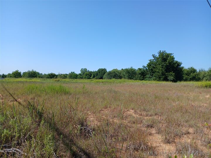 Property Photo: 12990 Montana Street OK 73049