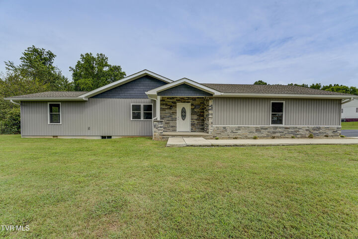 Property Photo:  255 Rock House Road  TN 37601 
