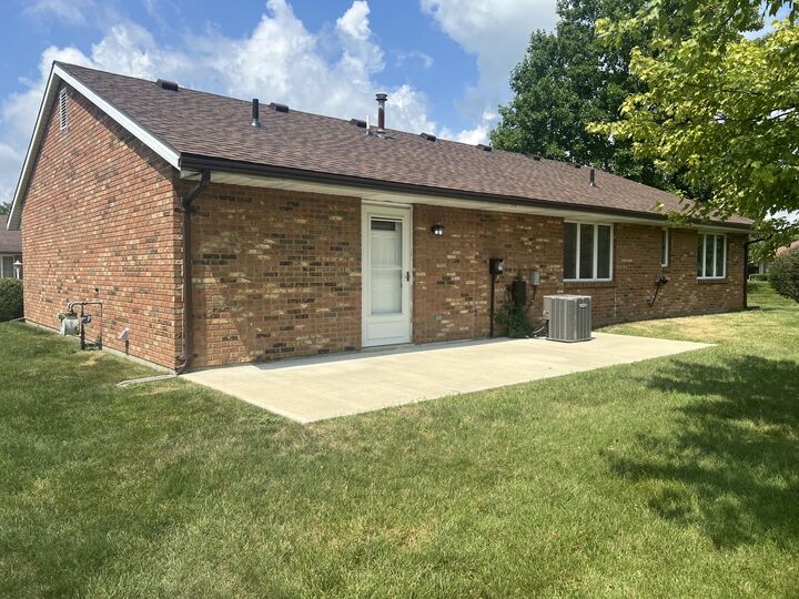 Property Photo:  2912 Avery Circle  OH 45503 
