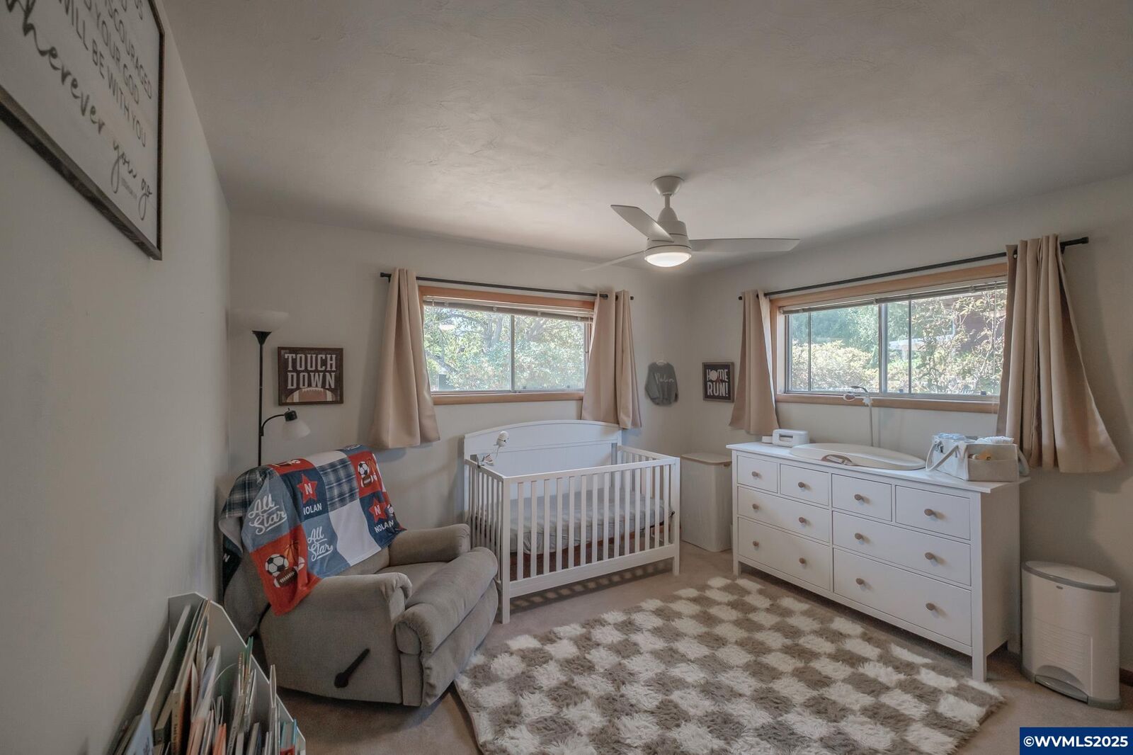 Property Photo: 1236 Redwood St NW OR 97304