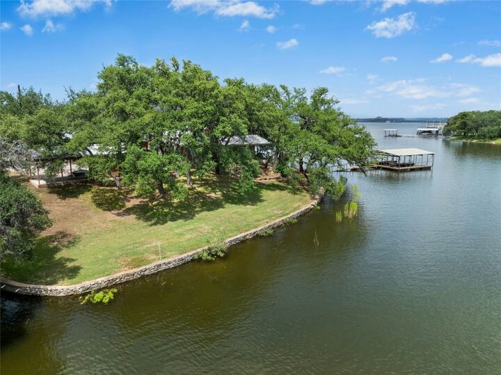 Property Photo: 110 Island Lodges Lane TX 78609
