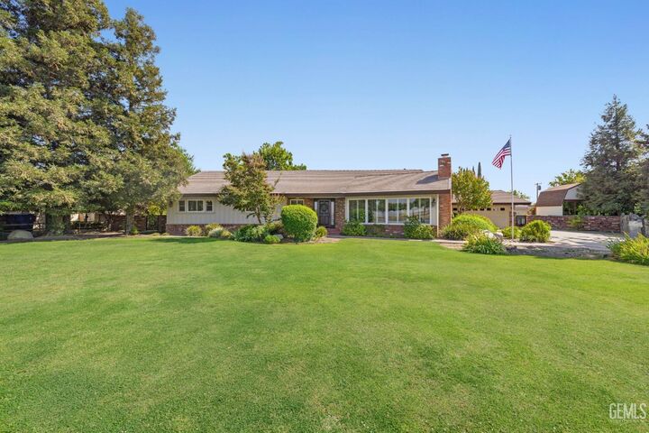 1321 Panorama Drive  Bakersfield CA 93305 photo