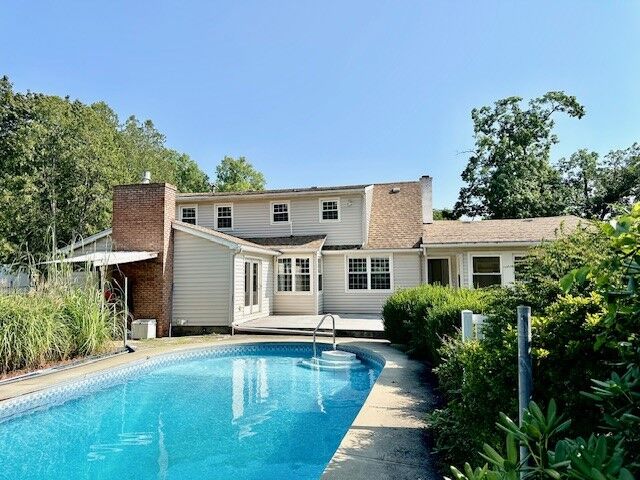 Property Photo:  711 Wall Street  NY 14905 