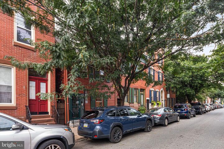 Property Photo:  1112 Marlborough Street  PA 19125 