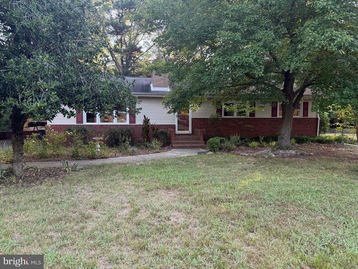 Property Photo:  209 Morris Drive  MD 21804 