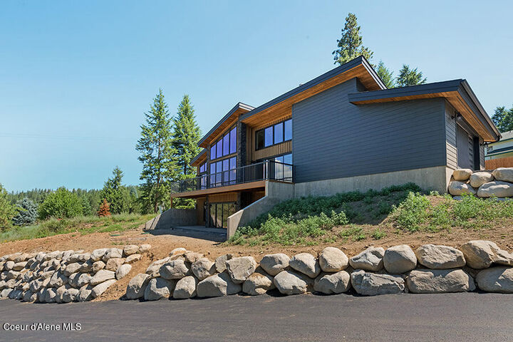 Property Photo:  14 Timber Grove  ID 83864 