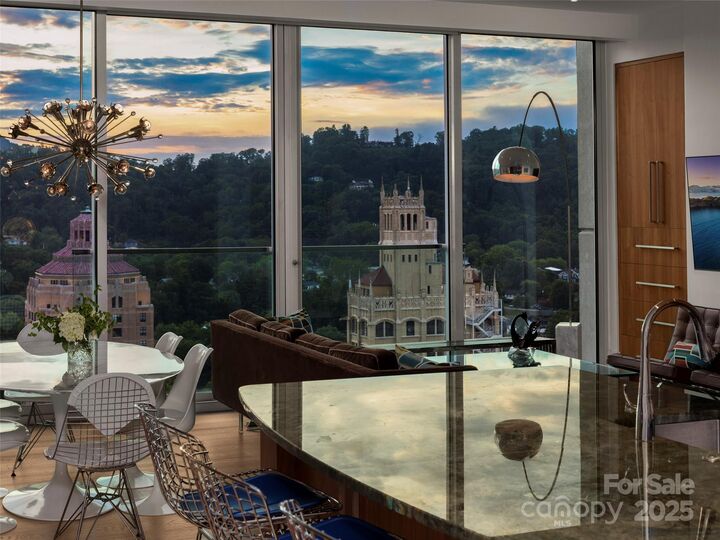 Property Photo: 7 Patton Avenue 1503 NC 28801
