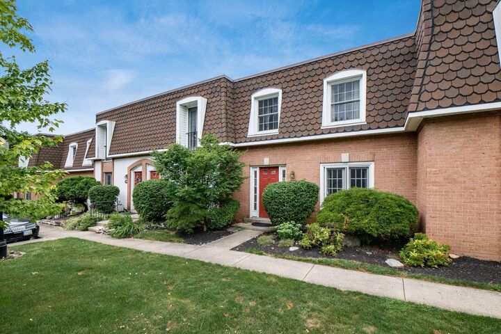 Property Photo: 2785 Chateau Circle OH 43221
