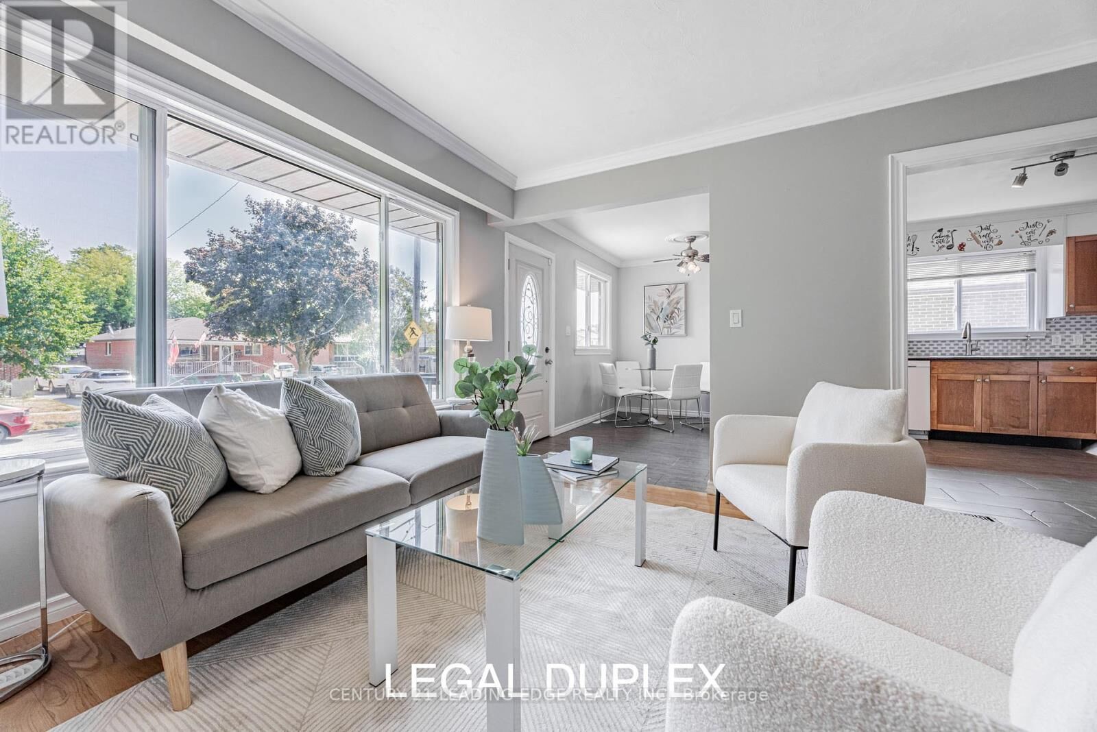Property Photo:  130 Cabot Street  ON L1J 5R7 