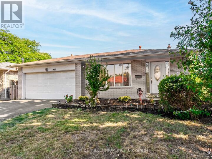 Property Photo: 986 McBride Avenue ON L5C 1L6